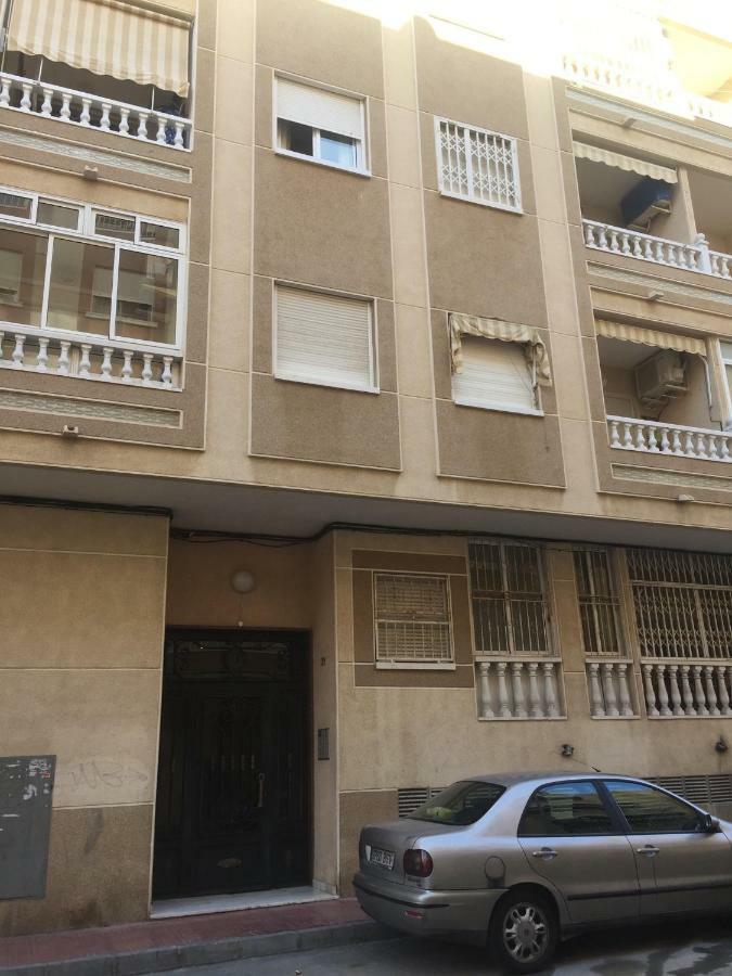 Apartamento Ibanez Torrevieja Esterno foto